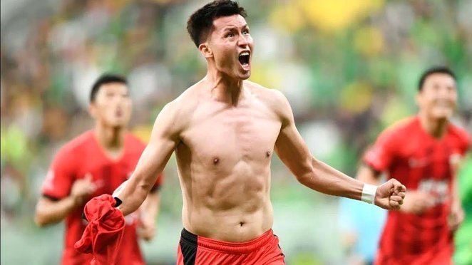 申花、海港战报：中超18轮补赛焦点回顾与战况盘点