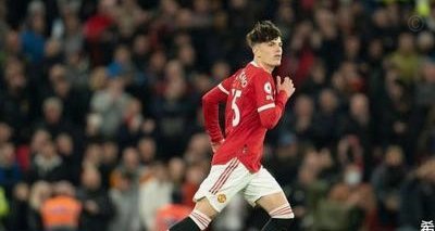 英媒：曼联计划与B费续约 周薪上涨至35万镑成队内顶薪